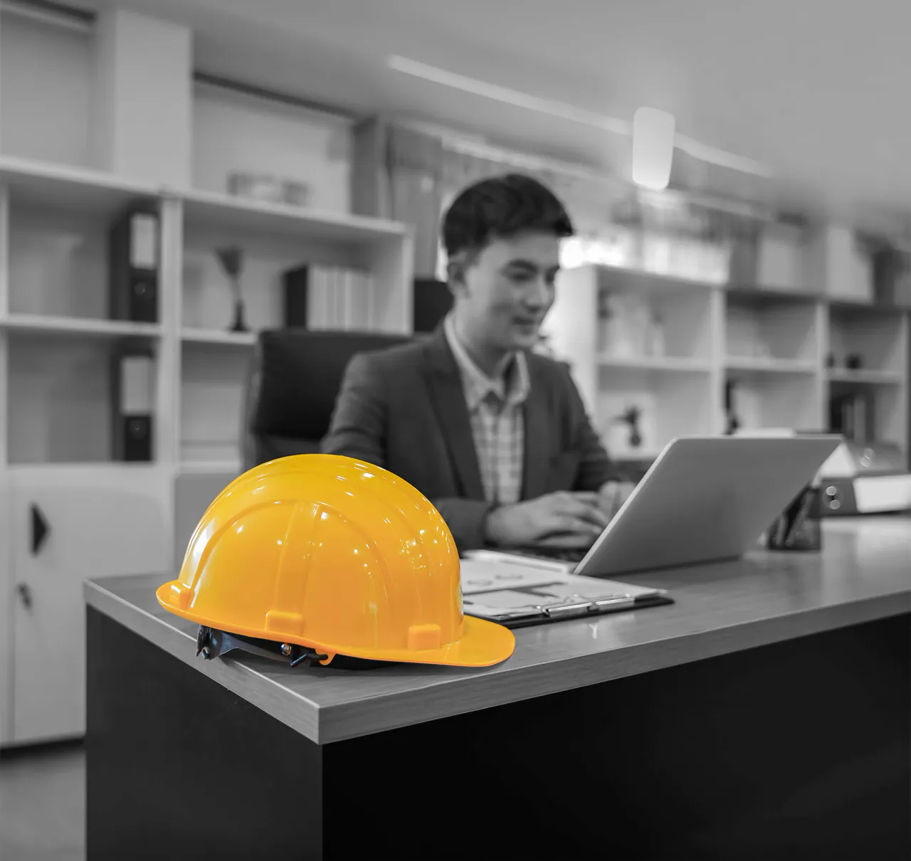 Director viewing live job cost, committed spend and aged debt in Unibuild